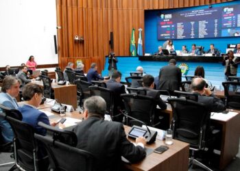 Na última sessão do ano, deputados devem votar novas regras do concurso da Polícia Civil