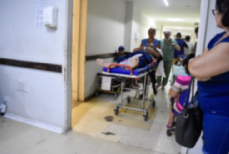 Santa Casa de Campo Grande enfrenta superlotação e riscos à assistência 