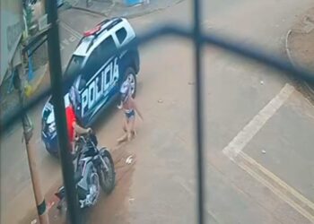 Vídeo: câmera flagra tombo e PM enquadrando fugitivo do grau no Dom Antônio 