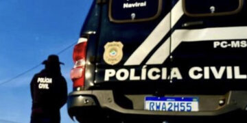 De tornozeleira, mulher é presa traficando drogas em Naviraí