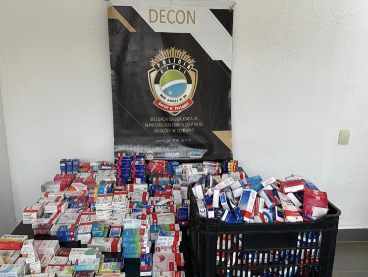 Mulher é presa por manter farmácia clandestina no centro de Campo Grande