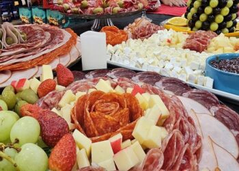 Procon-MS encontra variação de preços em itens de ceia de Natal