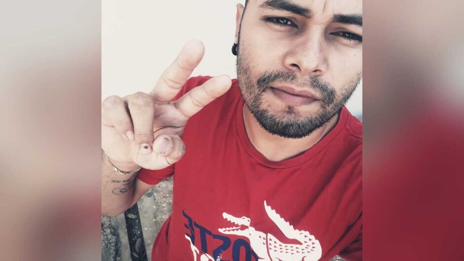 Homem morre ao cair de toboágua em clube