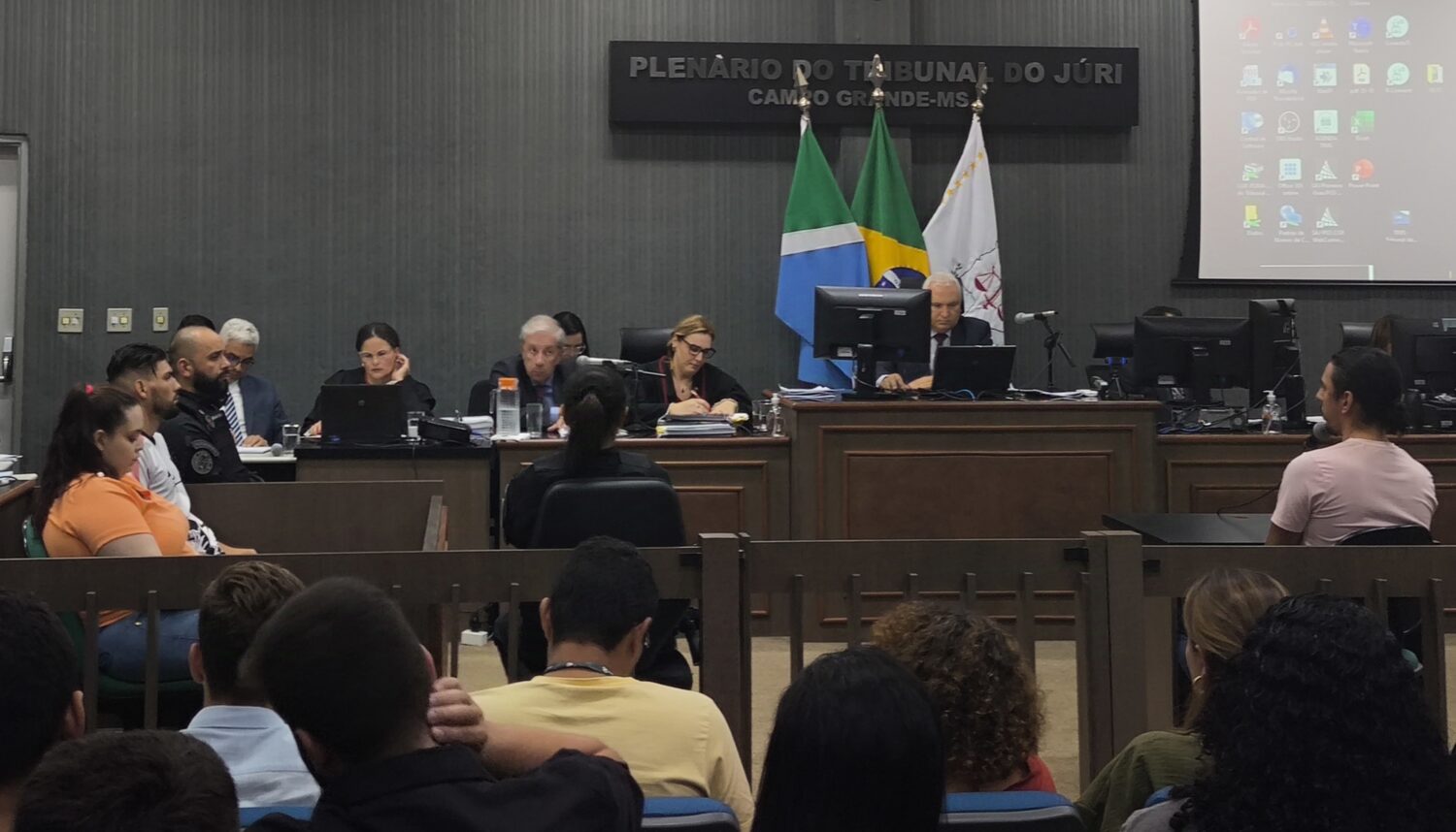 Na noite anterior a morte de Sophia, réus levaram crianças para bar e usaram drogas, conta testemunha