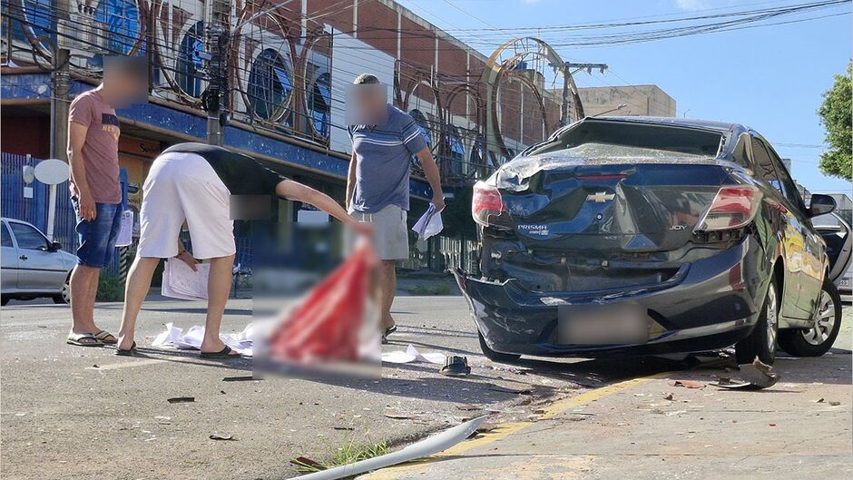 Condutor perde controle de direção, tomba carro e morre na 13 de Maio