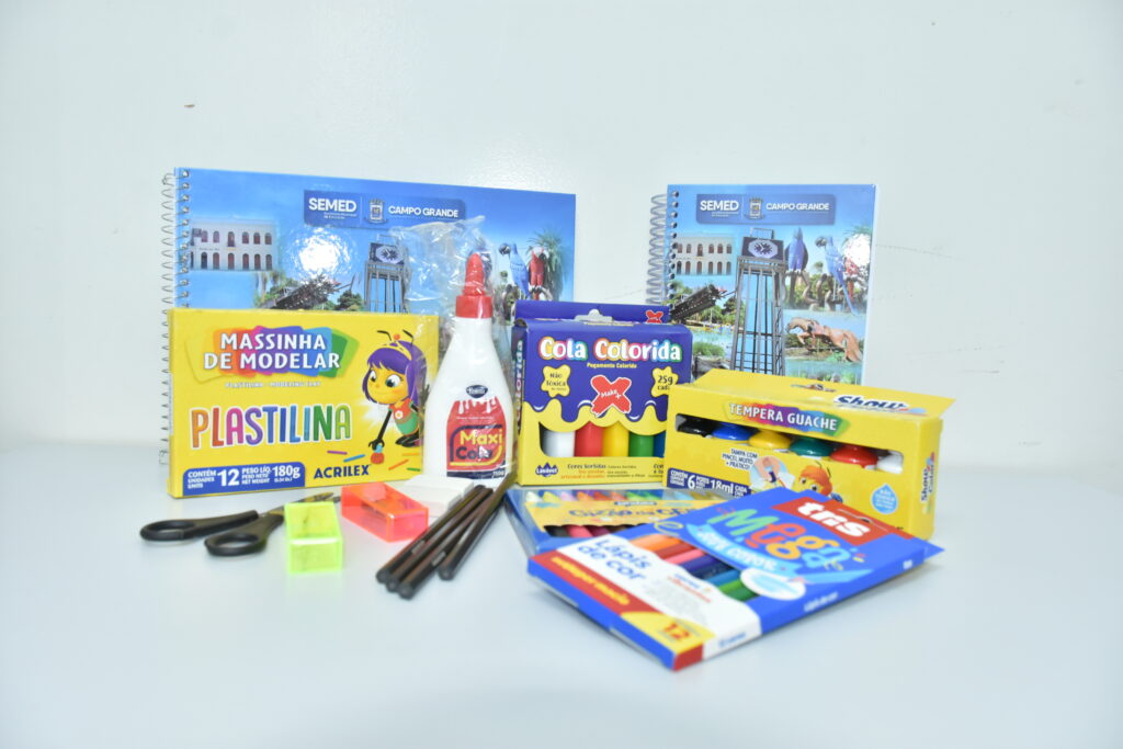 Prefeitura de Campo Grande antecipa entrega de kits escolares para o ano letivo de 2025 Prefeitura de Campo Grande antecipa entrega de kits escolares para o ano letivo de 2025