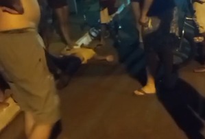 Após oferecer dinheiro para abusar de crianças, homem é espancado por moradores em Dourados