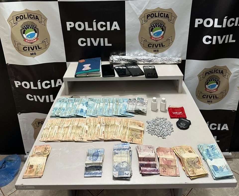 Operação policial em Eldorado prende três suspeitos de tráfico de drogas