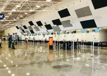 Aeroportos brasileiros preveem aumento de fluxo durante  festas de fim de ano