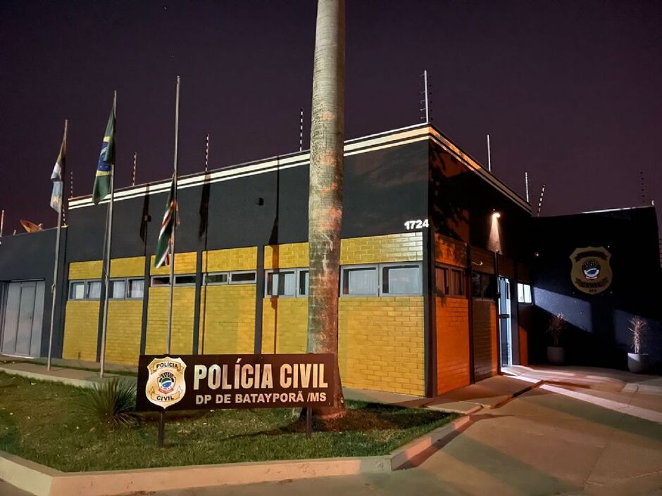 Homem ameaça ex-namorada após término de relacionamento em Batayporã