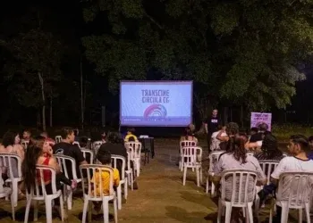 Encerramento do projeto ‘Vizinhança na Praça’ com exibição de filmes no Jardim Carioca