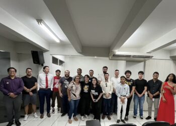 Extinção de secretaria gera protestos e representantes da juventude fazem manifesto 