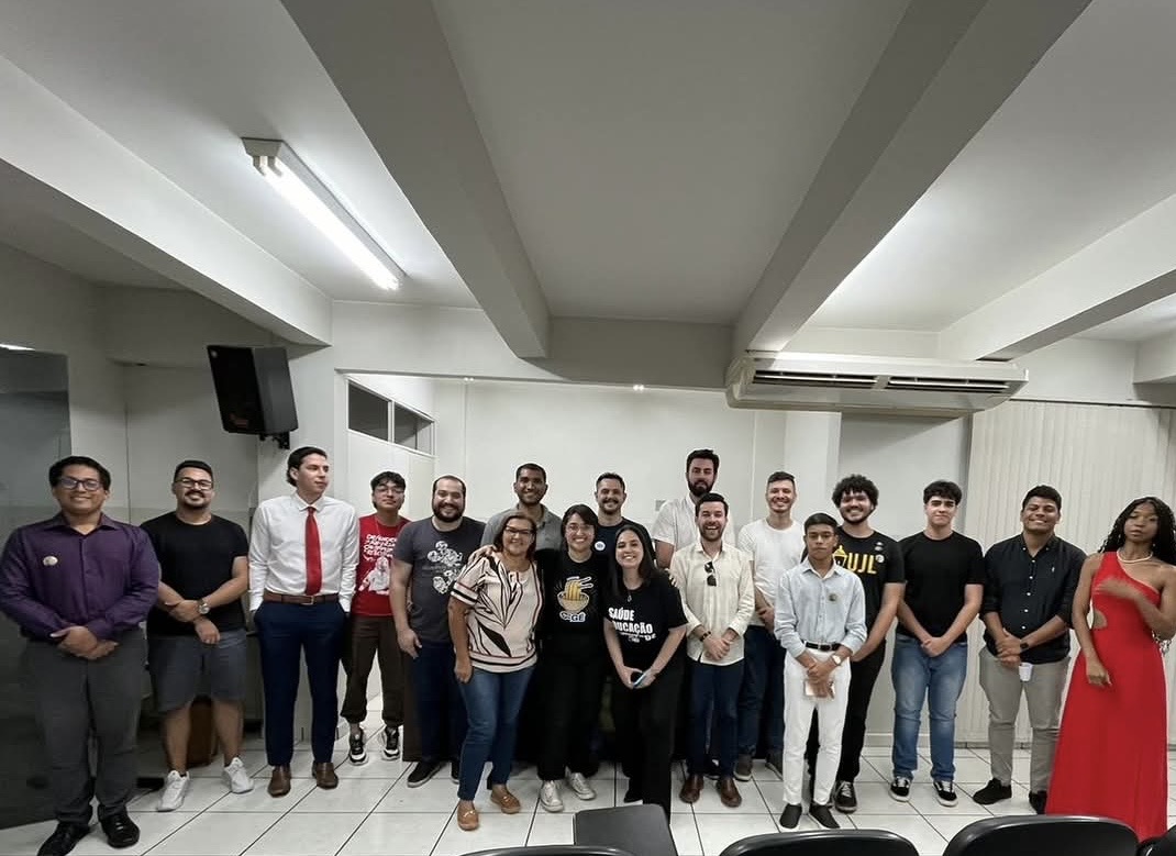 Extinção de secretaria gera protestos e representantes da juventude fazem manifesto 