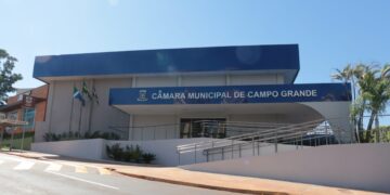 Vereadores votam projetos sobre saúde, esporte e transparência na terça-feira