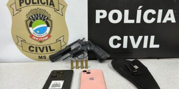 Casal é preso em flagrante com arma ilegal em Campo Grande
