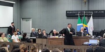 Defesa de Stephanie tenta reduzir culpa da ré em caso da morte de Sophia afirmando violência doméstica