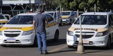 Senatran prorroga prazo para exame prático de habilitação até março de 2025