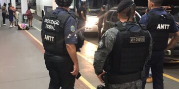 71 Bolivianos são resgatados em cárcere numa casa em Campo Grande; PF investiga o caso 