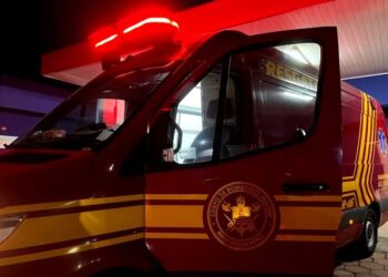 Grave acidente em Campo Grande deixa motociclista com perna amputada