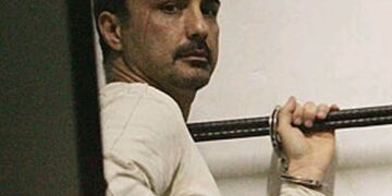 Ex-deputado do Pokémon apanha da mulher que acaba presa 