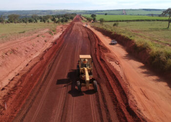Transformação histórica na infraestrutura rodoviária com investimentos de R$ 2,6 bilhões