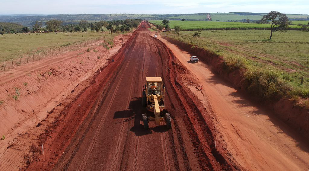 Transformação histórica na infraestrutura rodoviária com investimentos de R$ 2,6 bilhões