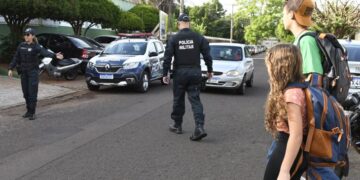 Detran-MS alerta para cuidados no transporte de crianças durante o retorno às aulas