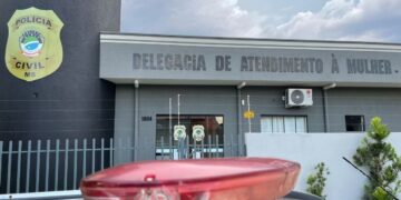 Mulher é agredida pelo companheiro após pedir para ele parar de beber em festa