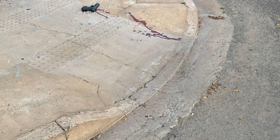 Morre foragido baleado enquanto batia em mulher no Portal Caiobá
