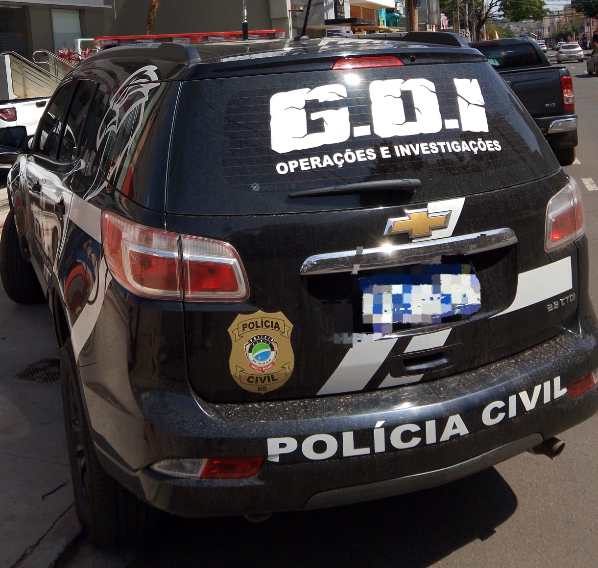 Polícia Civil prende dois homens com mandados de prisão por violência doméstica