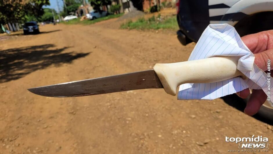 Jovem é esfaqueado nas costas no Jardim Centro Oeste em Campo Grande