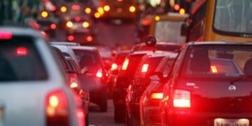 Licenciamento 2025: prazo vai até 30 de abril para veículos com placas finais 1 e 2 em MS