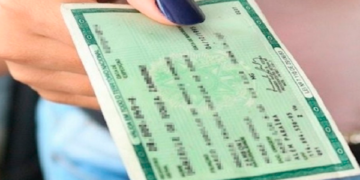 “Você não é mulher, você é homem”: médico grita com mulher trans e caso acaba na delegacia