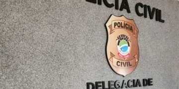 Tiroteio em evento gratuito termina com jovem morto e outro ferido em praça