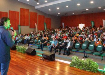 Encontro de gestores públicos promovido pela Setesc apresenta diretrizes para 2025 em Campo Grande