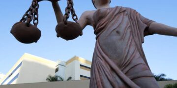 Homem que matou ex-cunhado para defender mãe e irmã vai a júri nesta quarta