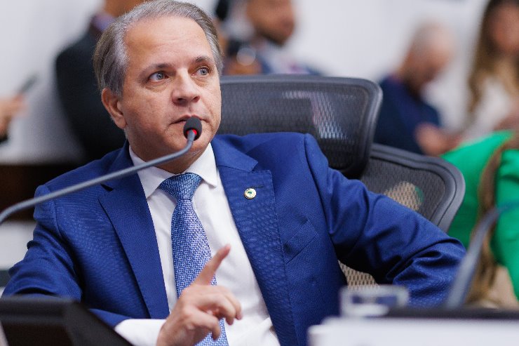 Deputado propõe Lei para proteger escolas de conteúdos que incentivem crimes e uso de drogas
