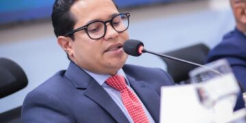 Papy solicita melhorias no trânsito em bairros da Capital