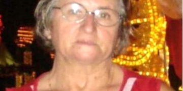 Vídeo: câmera flagrou momento em que caminhonete atropelou idosa; mulher m0rreu no hospital