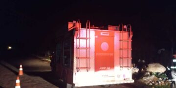 Incêndio de grandes proporções destrói residência em Aquidauana