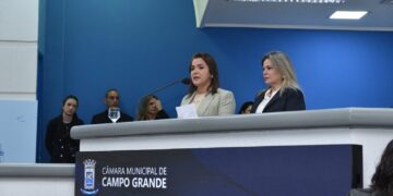 Prefeita Adriane participa da abertura do ano legislativo na Casa de Leis e reafirma compromisso com avanços em Campo Grande