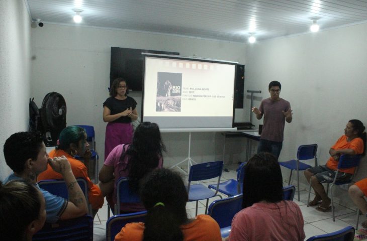 Cineclube ‘Conversas com Cinema’ resgata a humanidade e inspira mudança em presídio feminino de Campo Grande