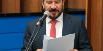 ‘Bets’: Kemp apresenta projeto de lei para alertar  sobre riscos das apostas virtuais