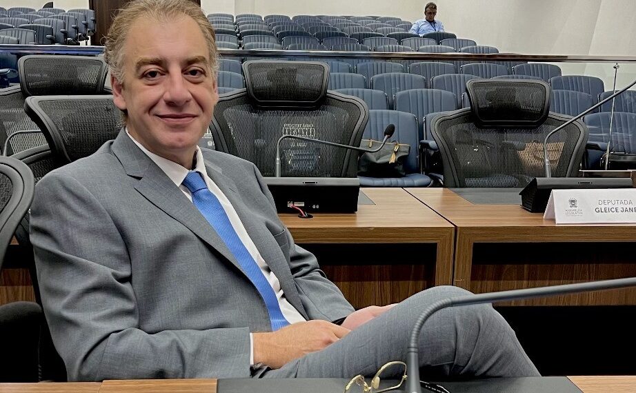 Escolhido pelo PL, Neno Razuk vai assumir cadeira na CCJR