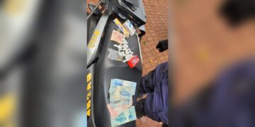 Jovem é preso por tráfico de drogas na Praça Ary Coelho em Campo Grande