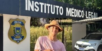 Jovem de 18 anos morre após perder controle da moto e bater em meio-fio em Guia Lopes da Laguna