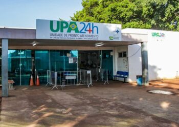 Bebê de 6 meses morre ao cair da cama e polícia investiga caso