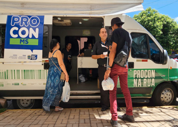 Procon-MS celebra Dia do Consumidor com debate e ação em Shopping de Campo Grande
