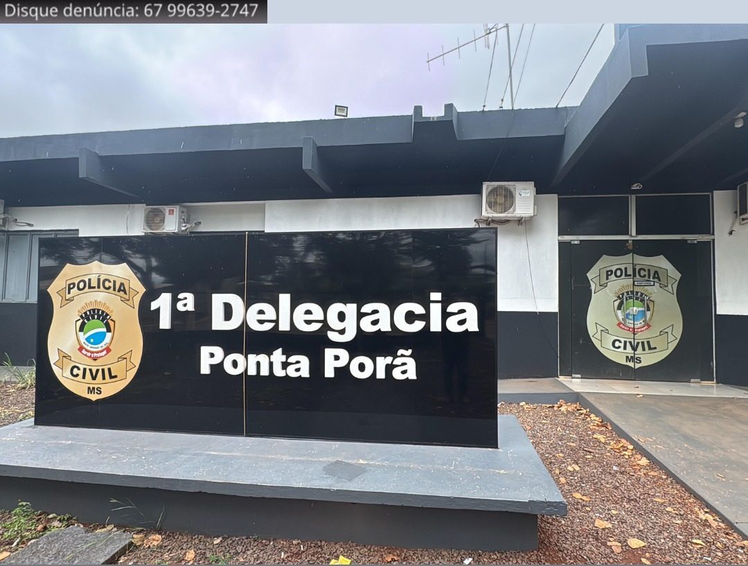 Polícia Civil prende suspeita de homicídio e busca por foragidos em operação na linha de fronteira