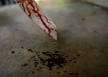 Homem é esfaqueado pelo ex-marido da esposa em Campo Grande